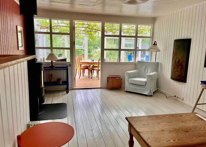 Tatil Evi Black Wooden Summerhouse Near *